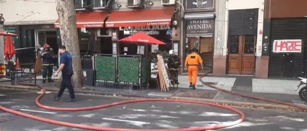 Un incendio en un establecimiento hotelero del centro porteño movilizó a los&nbsp;bomberos