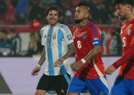 Arturo Vidal redobla la apuesta contra Rodrigo De Paul: “Si me lo cruzo, le doy una dura”
